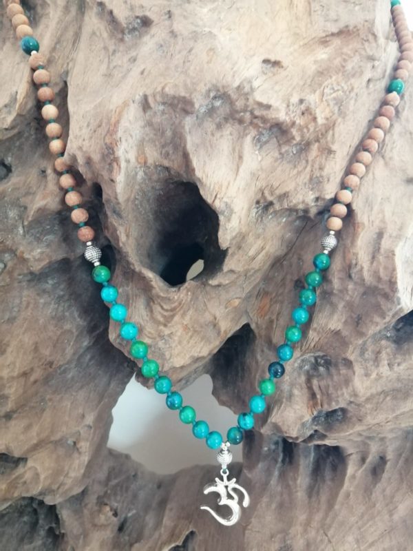 Mâlâ 8mm Chrysocolle-Bois de Santal Pendentif argent